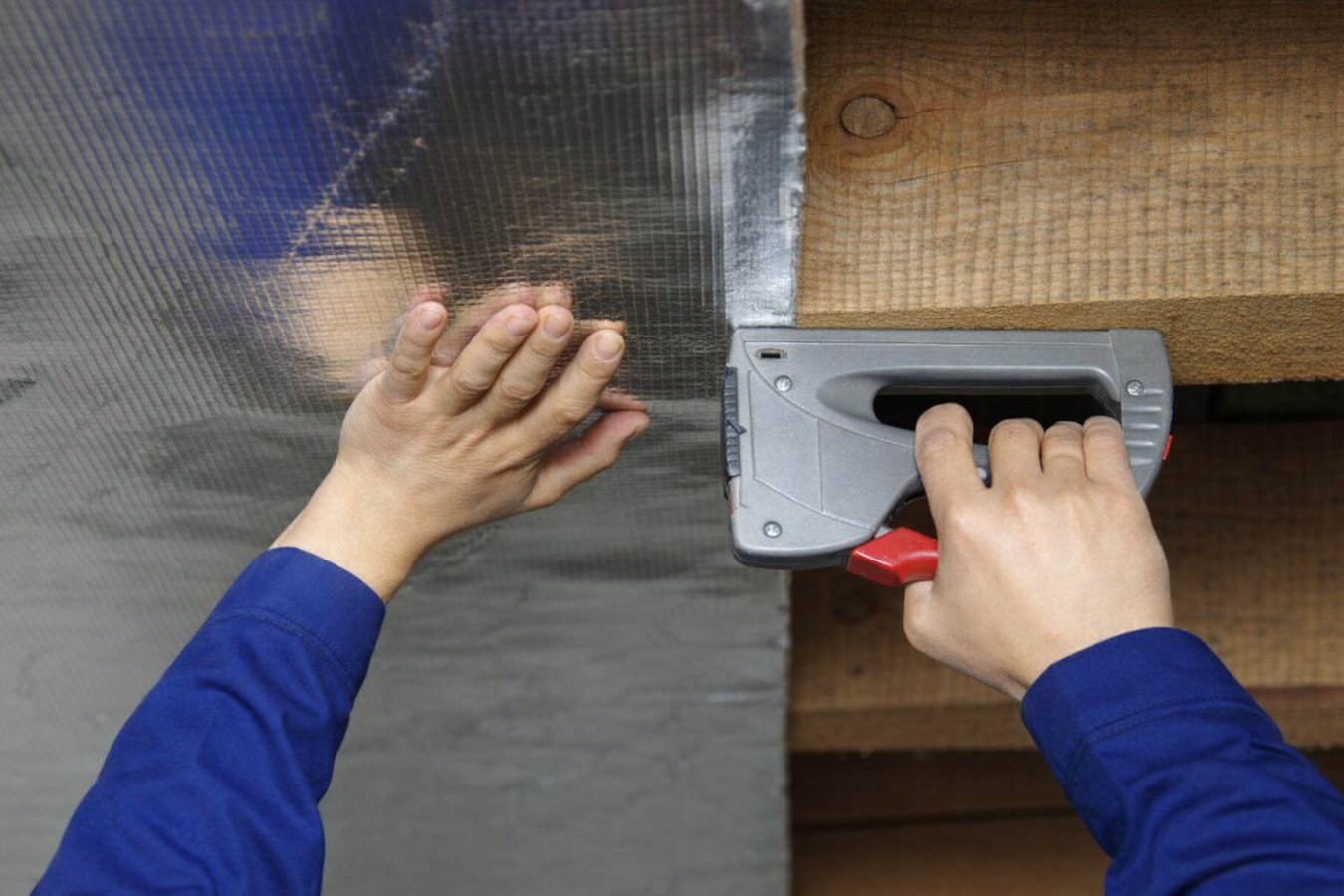 Vapor barrier installation in Eagle Pass, TX